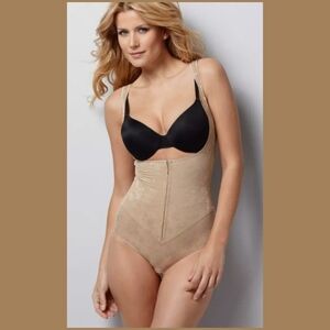 FURLOUGH SALE Flexees Firm Control Embellished Torsette - XL